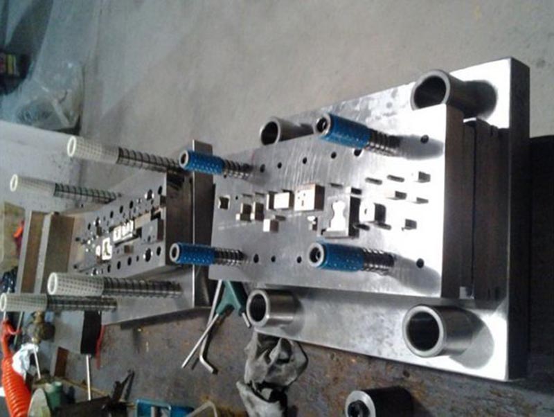 平武模具制造-12