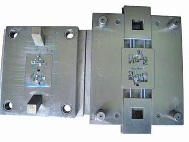 平武精密塑料模-01